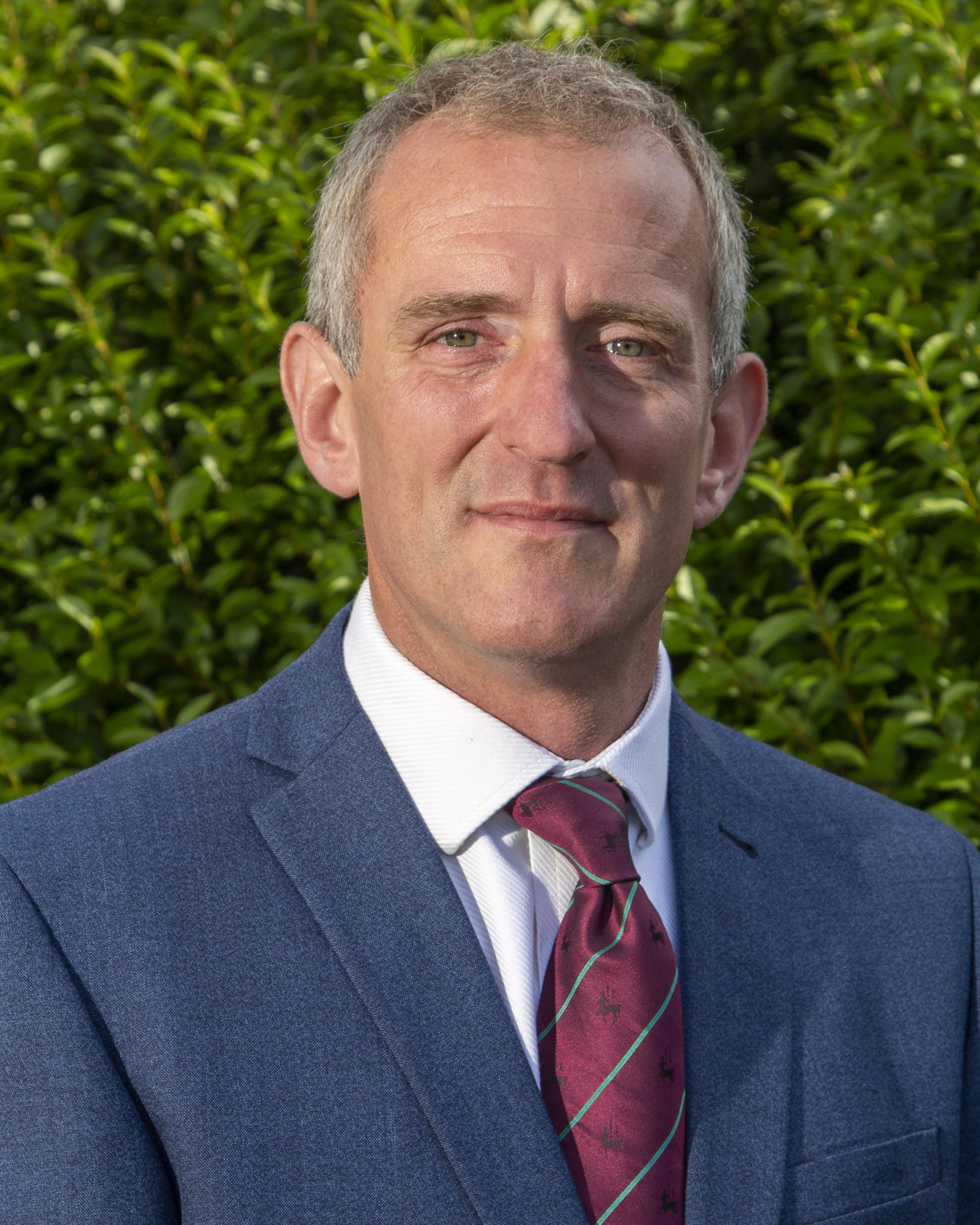 Leading vet appointed to Red Tractor Board 