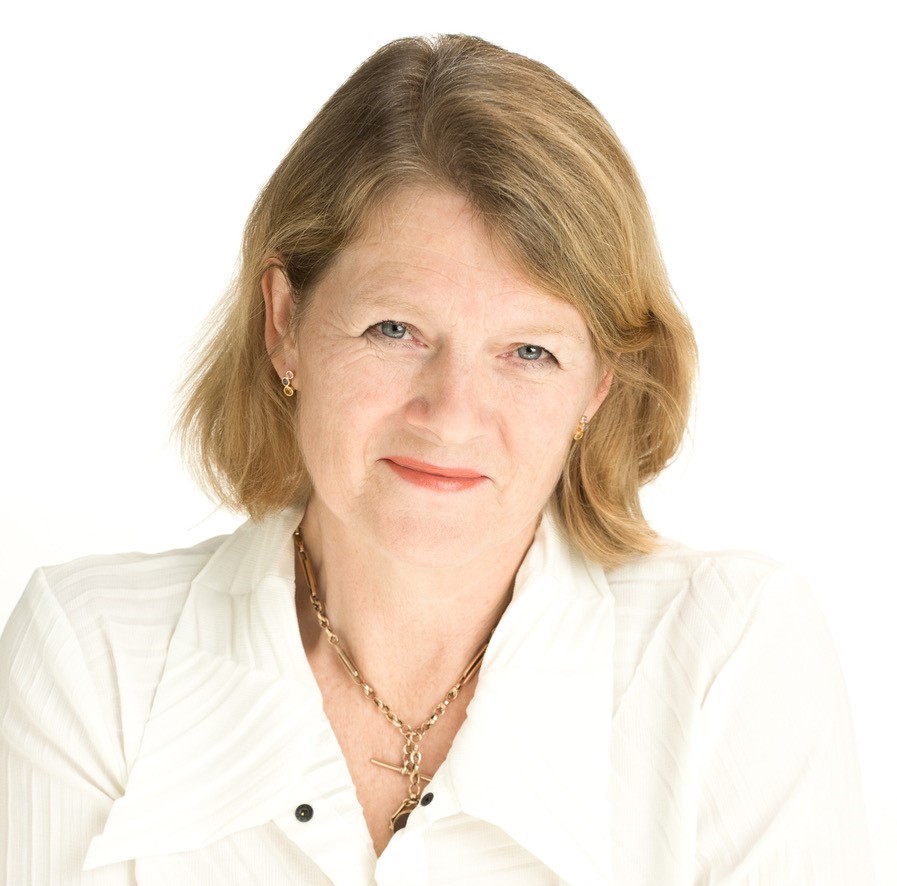 THE UK’S FIRST GROCERIES CODE ADJUDICATOR IS APPOINTED CHAIR OF RED TRACTOR ASSURANCE